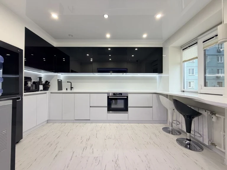 3-room apartment renovated, Ruban Street