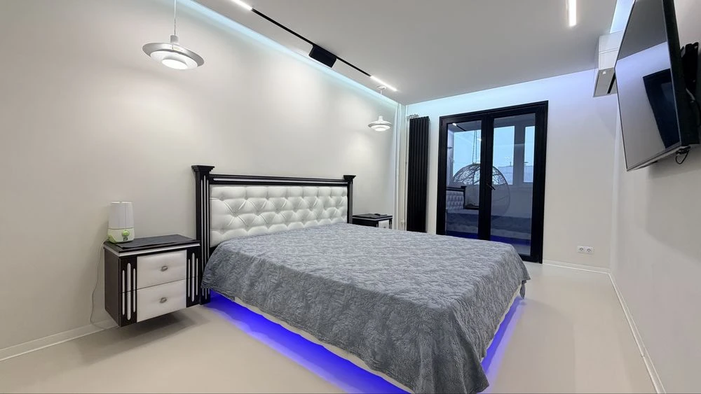 3-room apartment renovated, Ruban Street