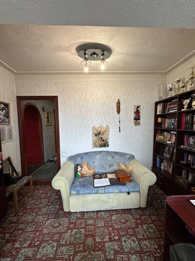 Spacious 5-bedroom apartment on Central Boulevard 27, 116 sq.m