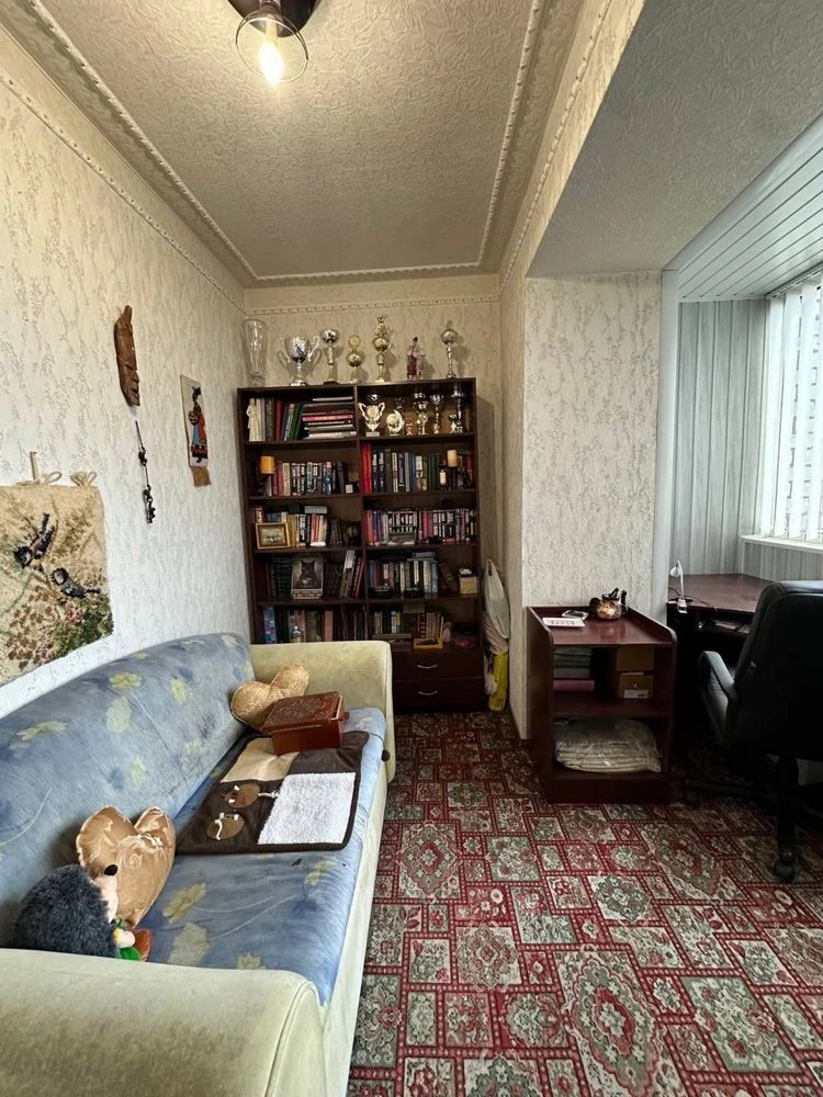 Spacious 5-bedroom apartment on Central Boulevard 27, 116 sq.m