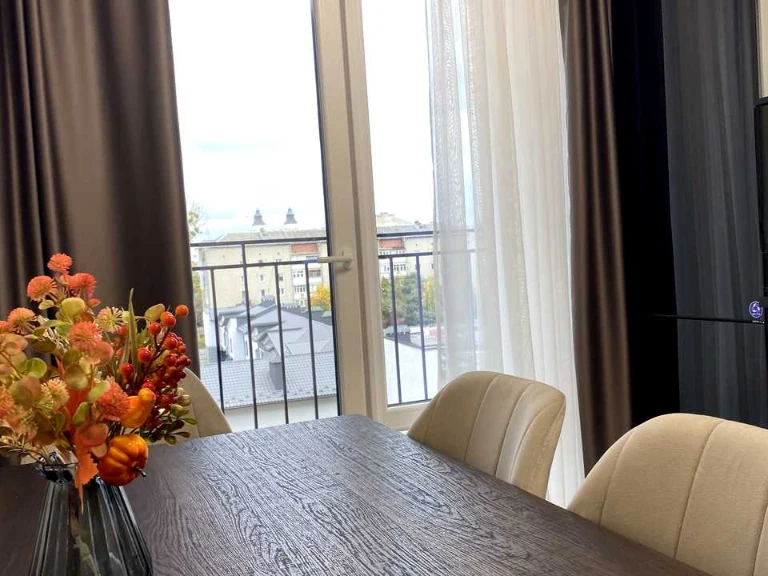 Apartment. Ivano-Frankivsk, Belvederska st.