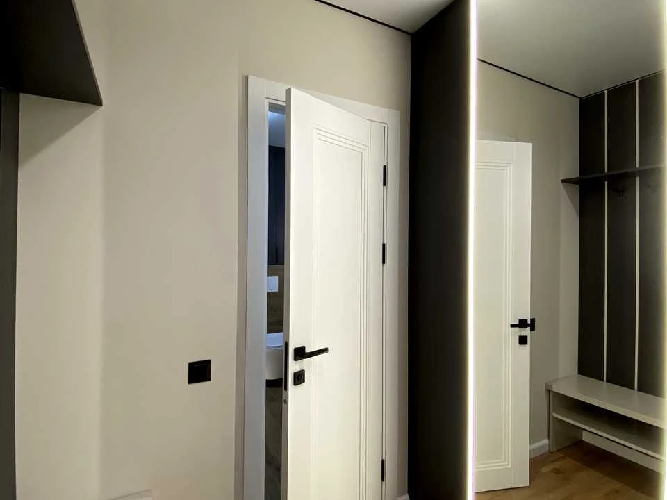 Apartment. Ivano-Frankivsk, Belvederska st.
