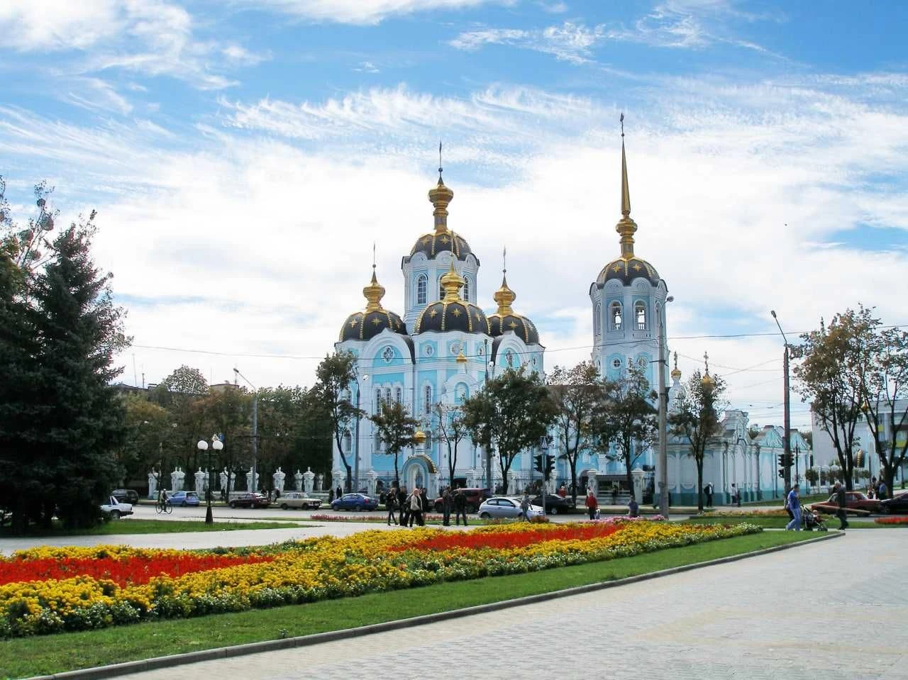 For Sale: 3-room apartment near Alexandrovsky Park, near the ХТЗ and Indushrial metro stations