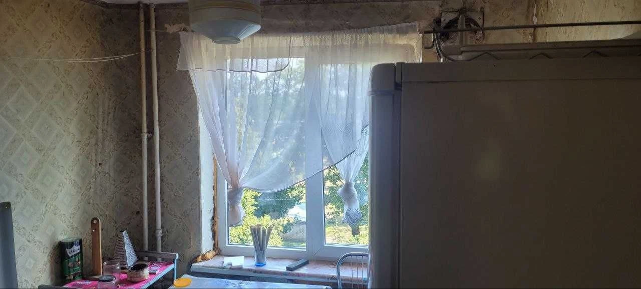 For Sale: 3-room apartment near Alexandrovsky Park, near the ХТЗ and Indushrial metro stations