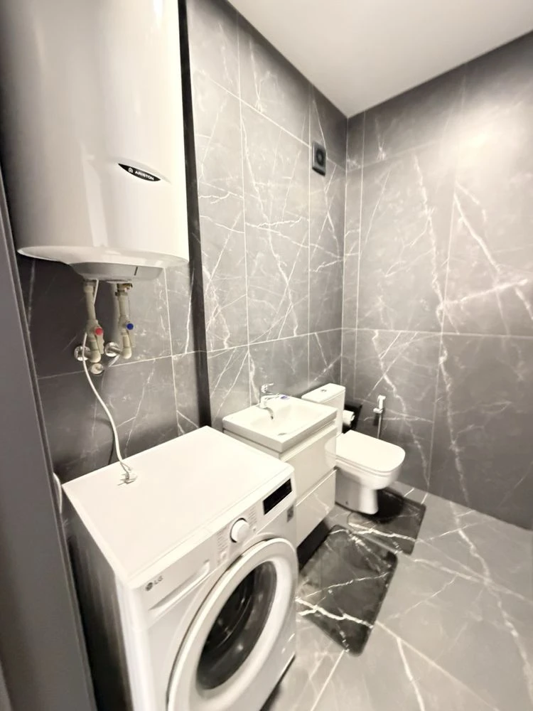 Продажа 3-комнатной квартиры в ЖК "Квадрат"