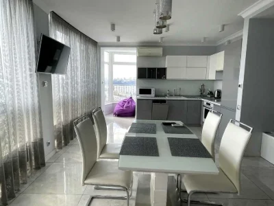 Apartment. Kyiv, Sobornosti Prospect