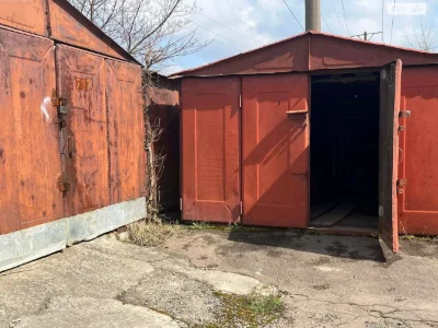 Garage space for sale in the Rasyne garage cooperative