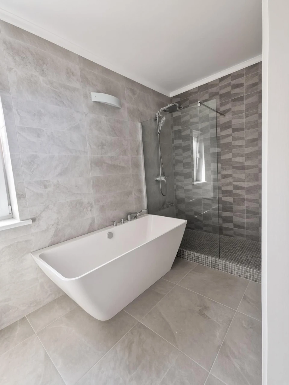 Sale of a NEW HOUSE in Soivion, 170 m², 4 bedrooms