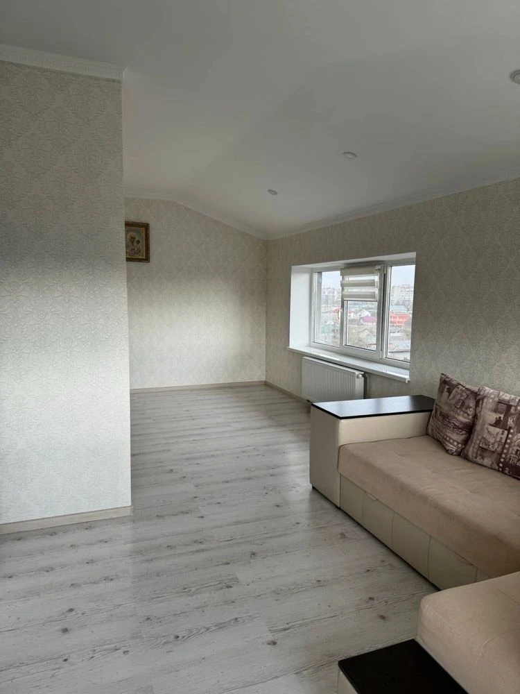 Sale of the cheapest 3-room apartment with renovation in a new building!