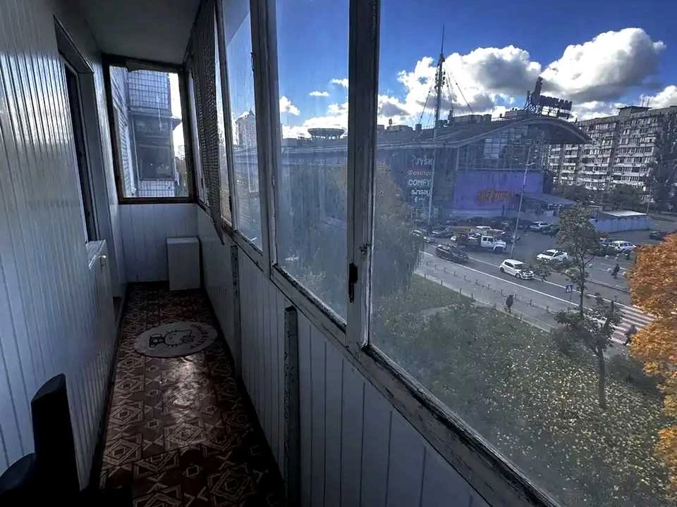 Apartment. Kyiv, Olon Street.