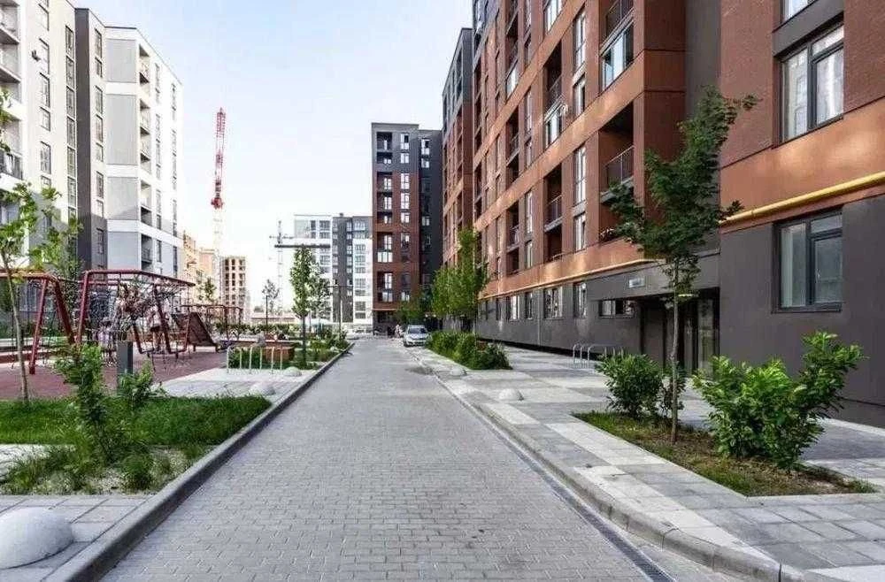 Продаж 1к квартири РЕМОНТ 7/10 этаж 41/28/13 м² ЖК Avalon Zelena