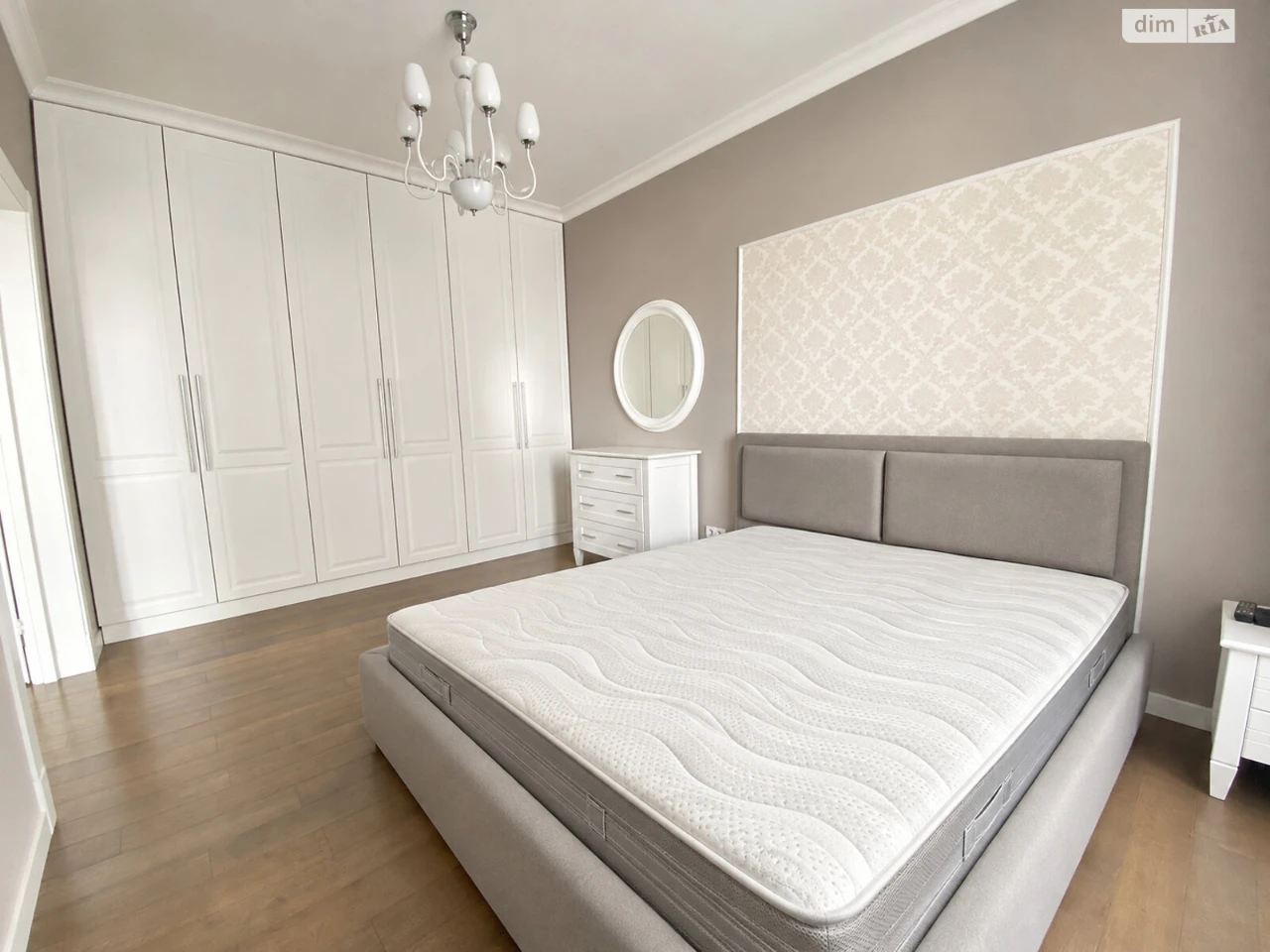 Apartment for Sale - Sapernoye Pole