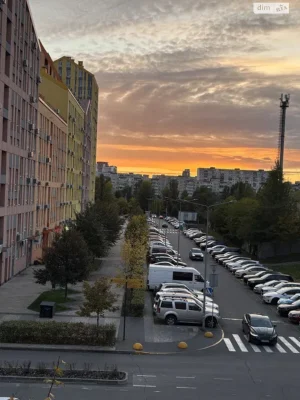 Продаж Квартира Дніпровський