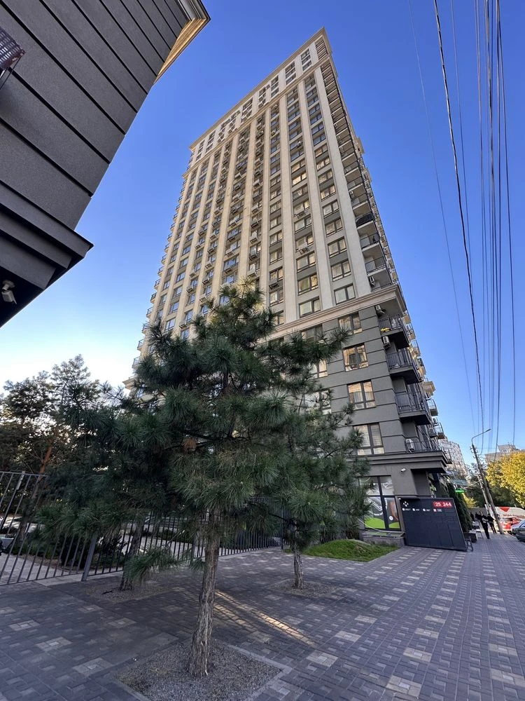 Камʼянська, ЖК Метрополія, Вирлиця, є-оселя