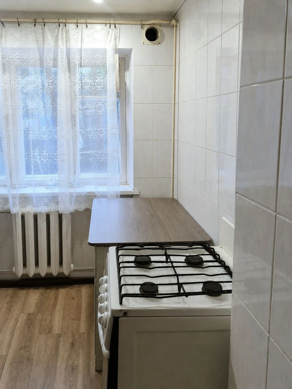 Свій двір, гараж, будинок 69 кв2