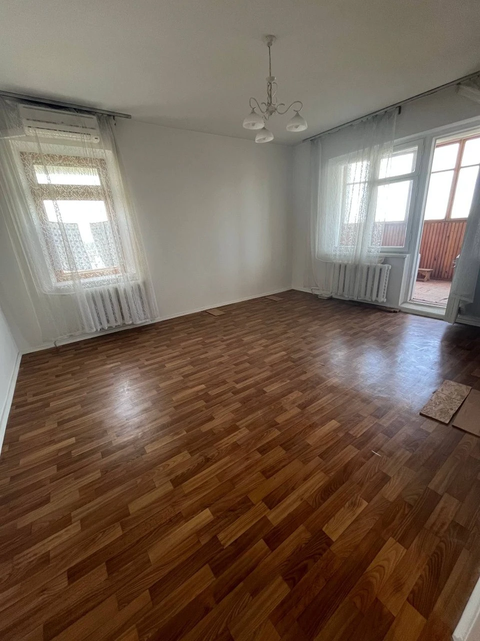 Продам 4х комн.Глушко/Ильфа и Петрова,ГАЗ.Хорошее состояние.