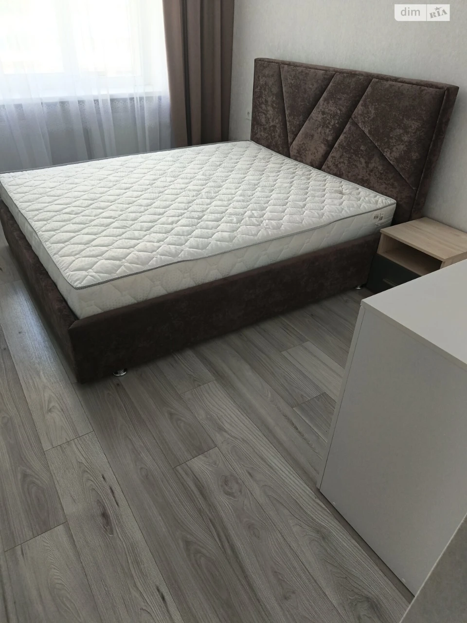 Продаж Квартира Озерна