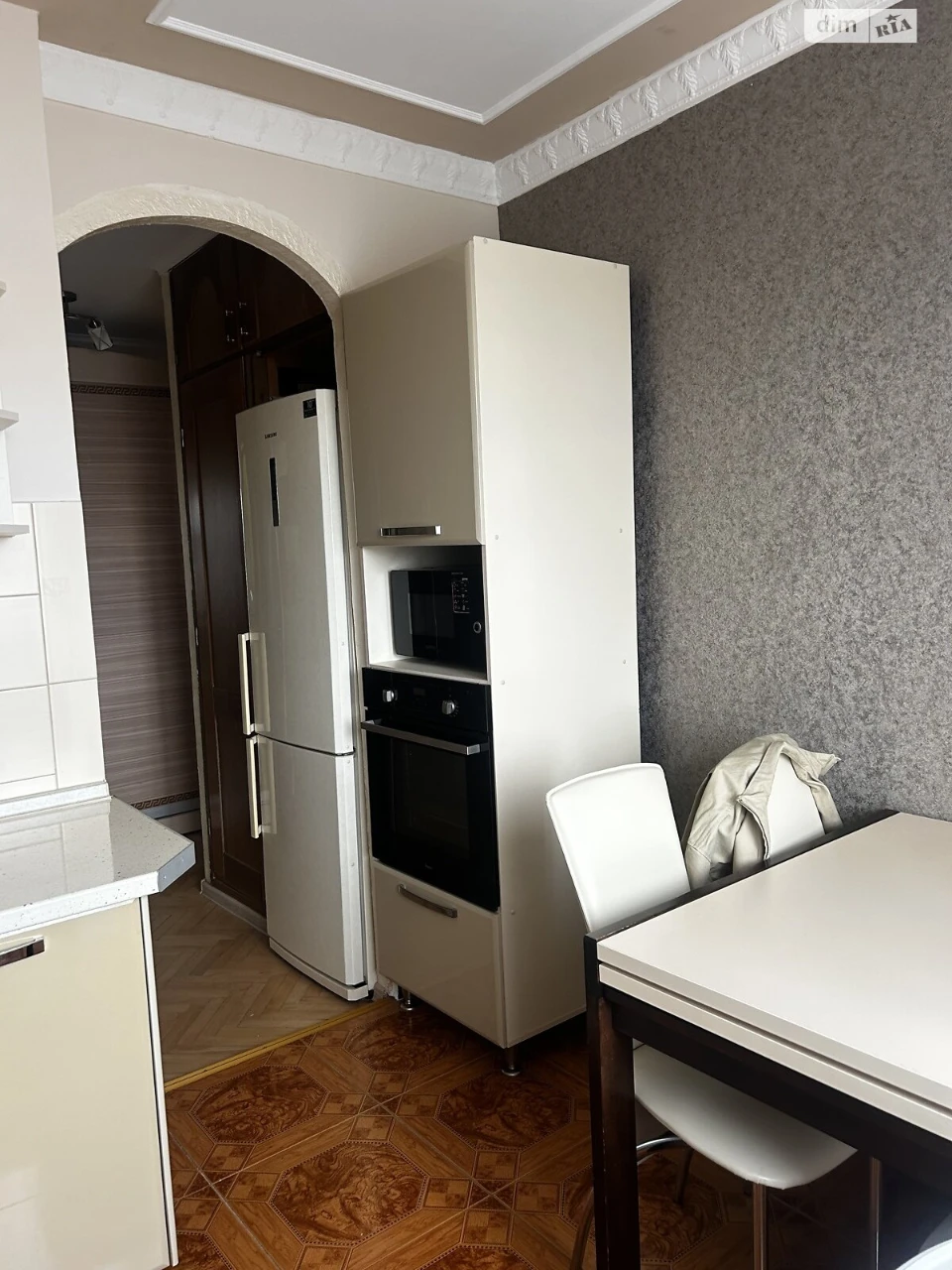 Long Term Rental Apartment Santa Barbara