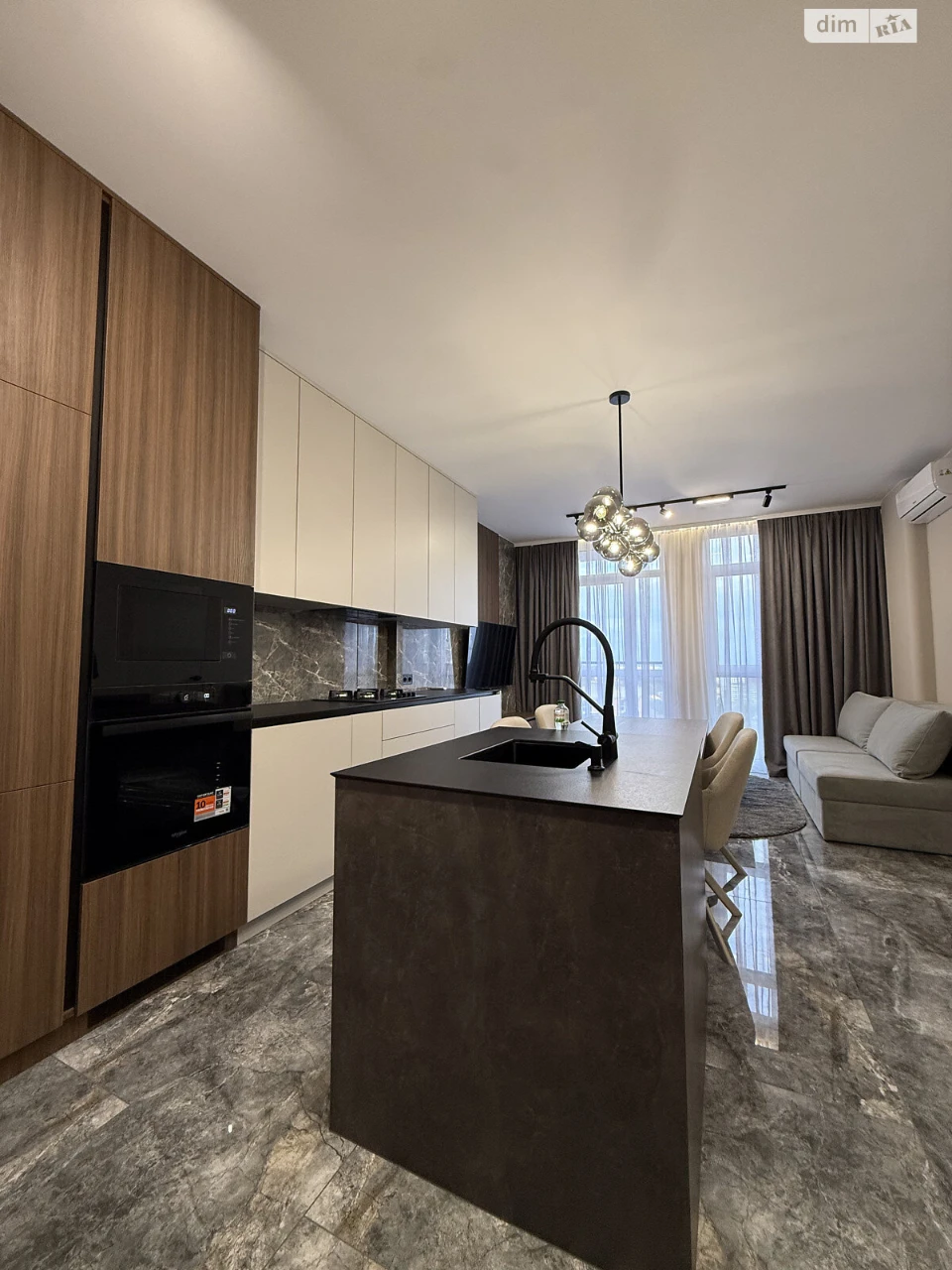 Sale of Apartment in Holosko