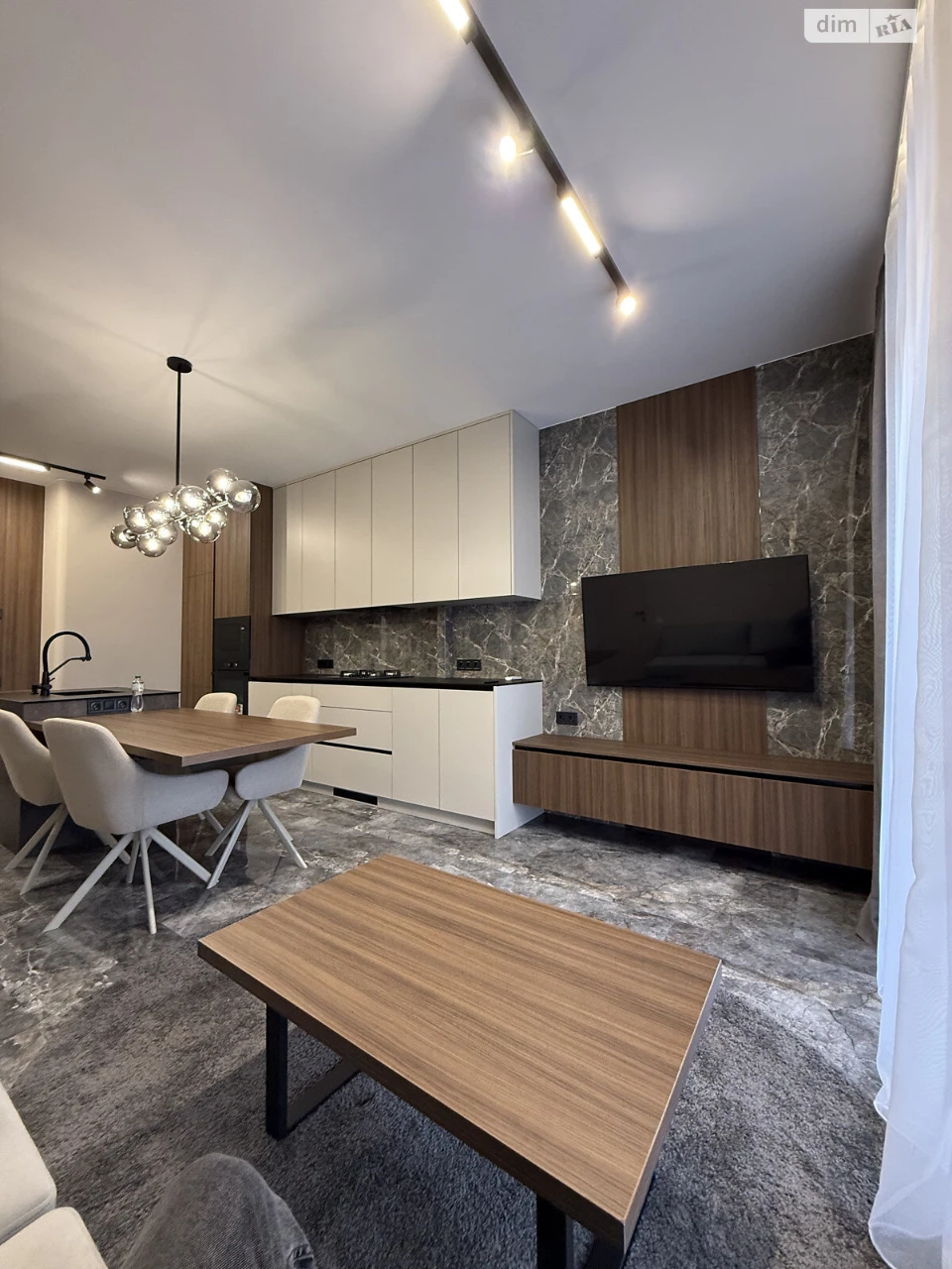 Sale of Apartment in Holosko
