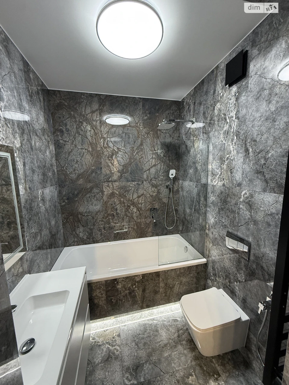 Sale of Apartment in Holosko