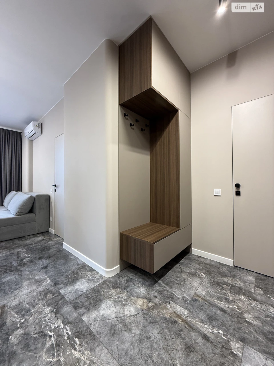 Sale of Apartment in Holosko
