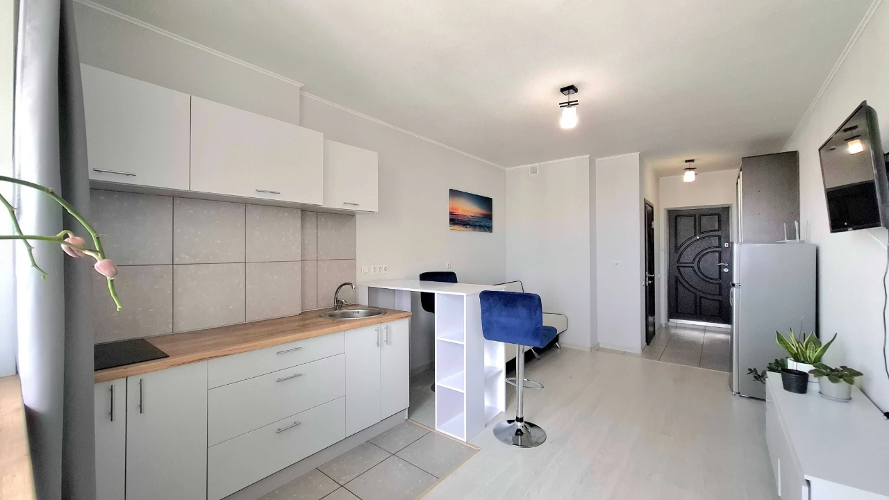 No commission Sale of a studio apartment with renovation in the "Karavayevi Datchi" residential complex