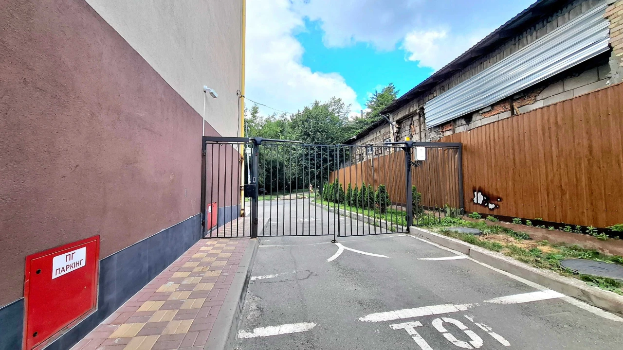 No commission Sale of a studio apartment with renovation in the "Karavayevi Datchi" residential complex