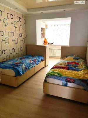 Продажа Квартиры Тополя-3