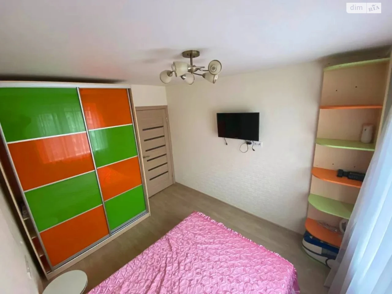 Продажа Квартиры Тополя-3