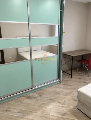 3-room apartment for sale on Verbysʹkoho, Canada
