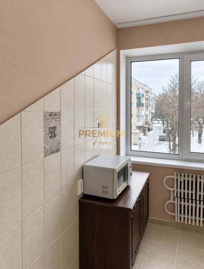 3-room apartment for sale on Verbysʹkoho, Canada