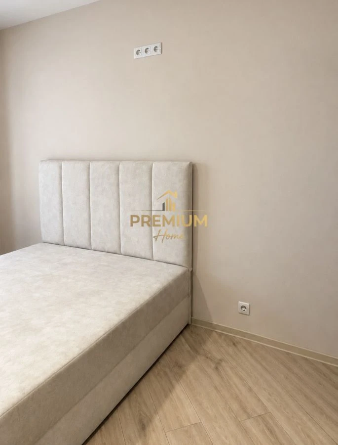 3-room apartment for sale on Verbysʹkoho, Canada
