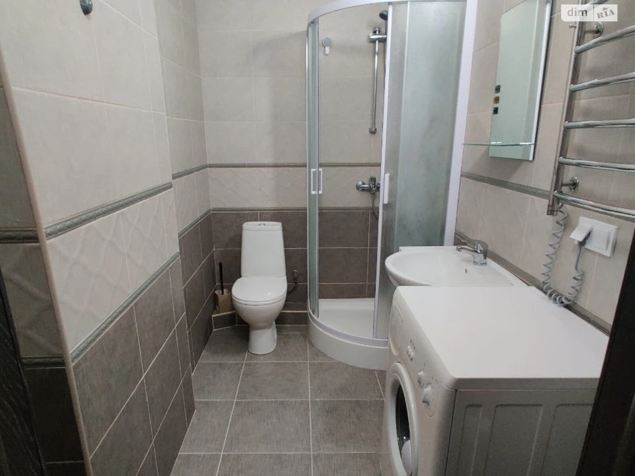 Long-Term Rental Apartment, Poznyaky