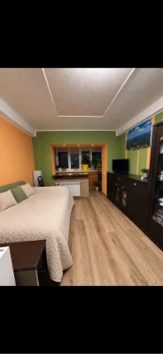 Продаж квартири, Мілютенка 7А