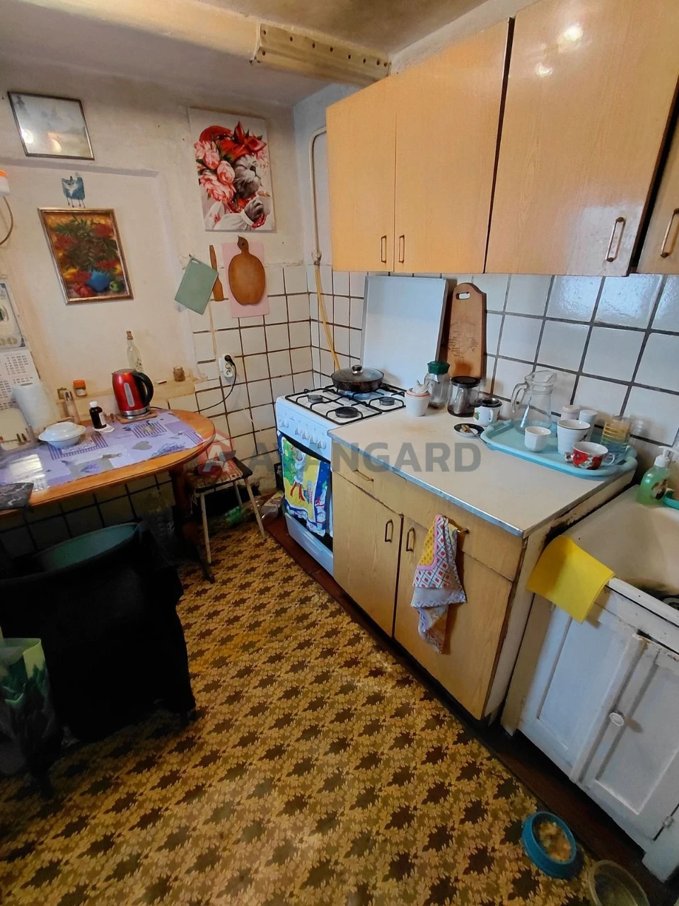 Уютный дом 50 м² с удобствами и гаражом.