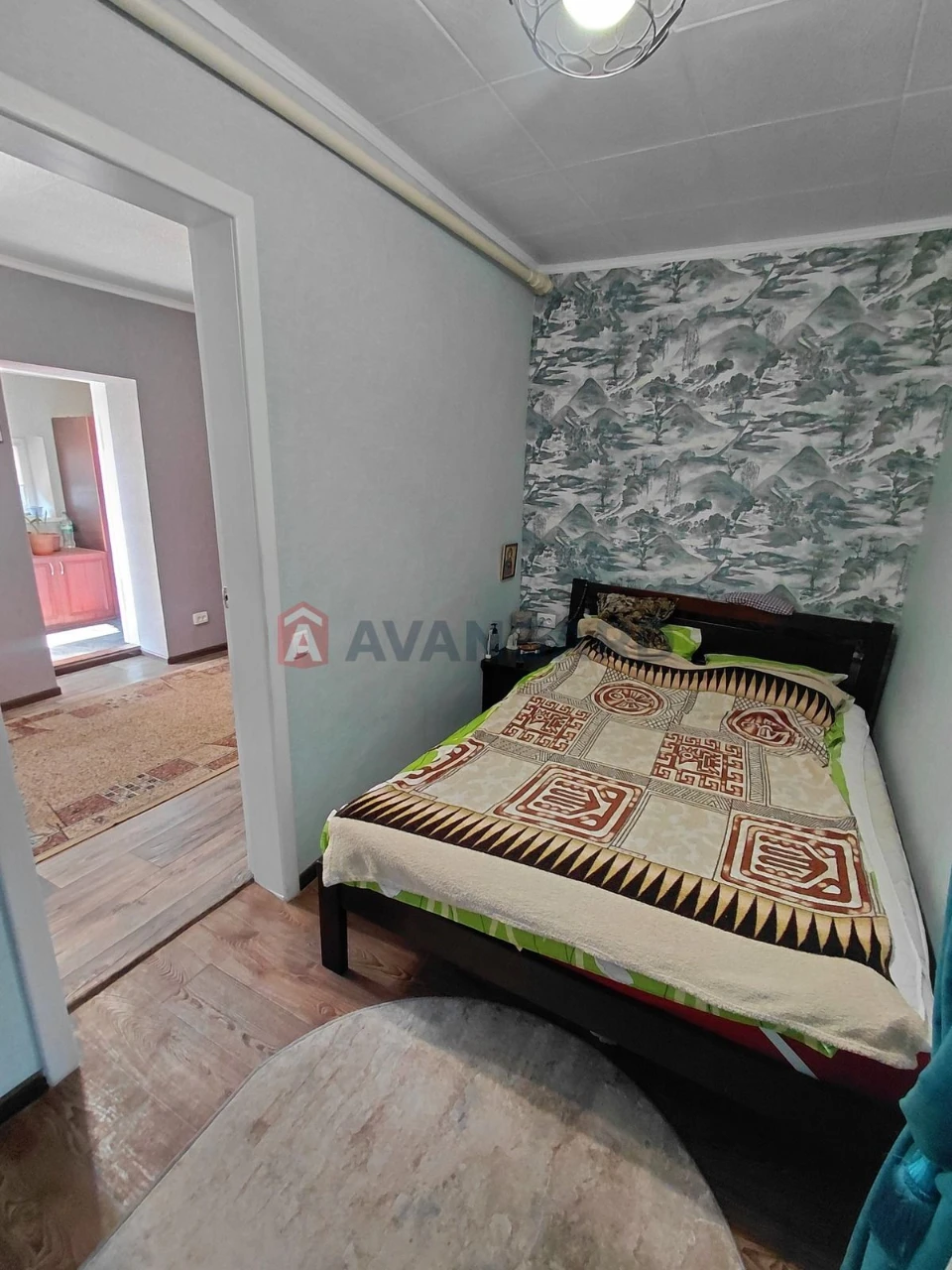 Уютный дом 50 м² с удобствами и гаражом.