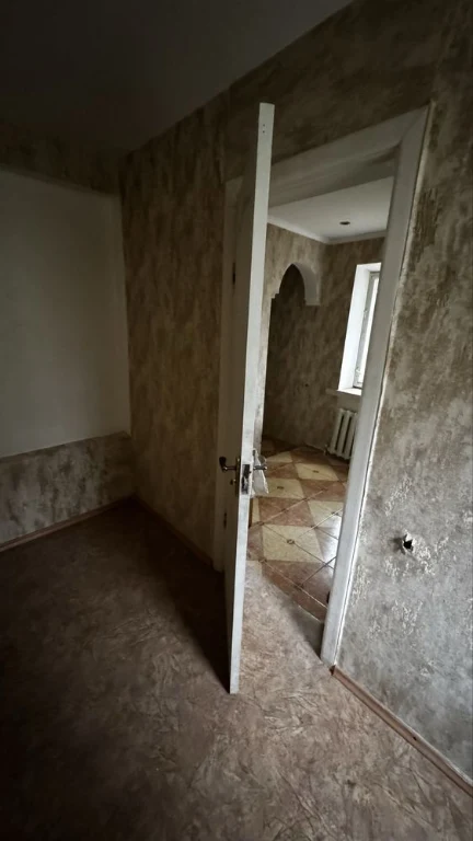 Центр. Продам  частину будинку 18000$ вул.Чамарин  Яр