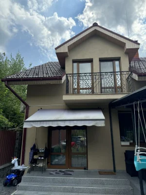 Продаж котеджу, вул. Джерельна