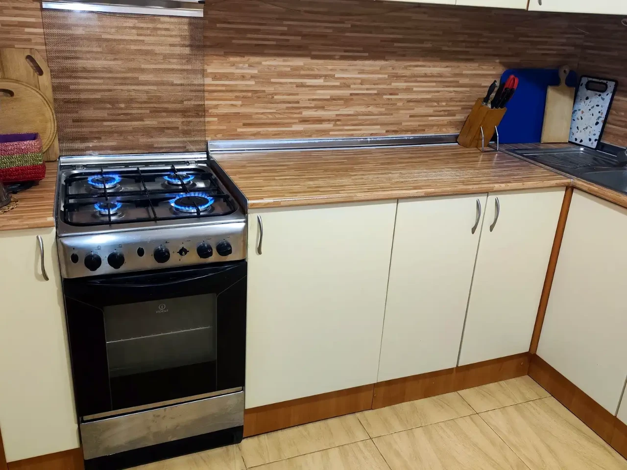 Rent 2-room apartment 50 sq.m. 9th floor