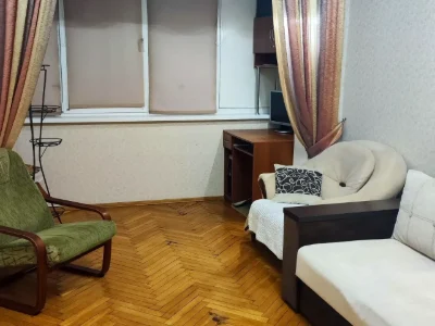 Rent 2-room apartment 50 sq.m. 9th floor