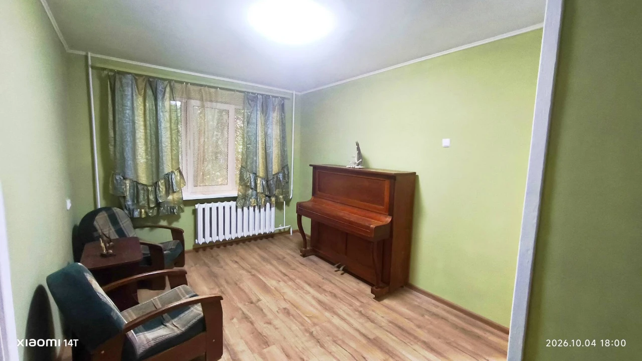 No commission! Cozy 2-room apartment (gas, electricity on one line with hospital)