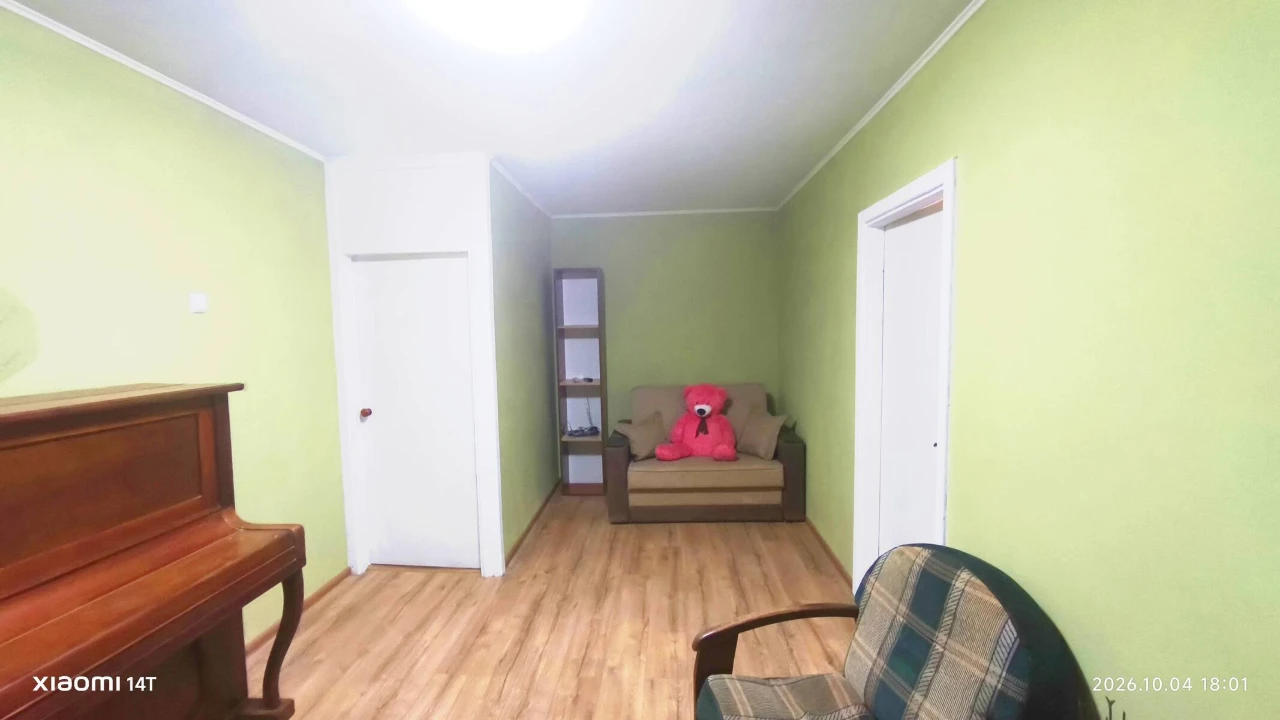 No commission! Cozy 2-room apartment (gas, electricity on one line with hospital)