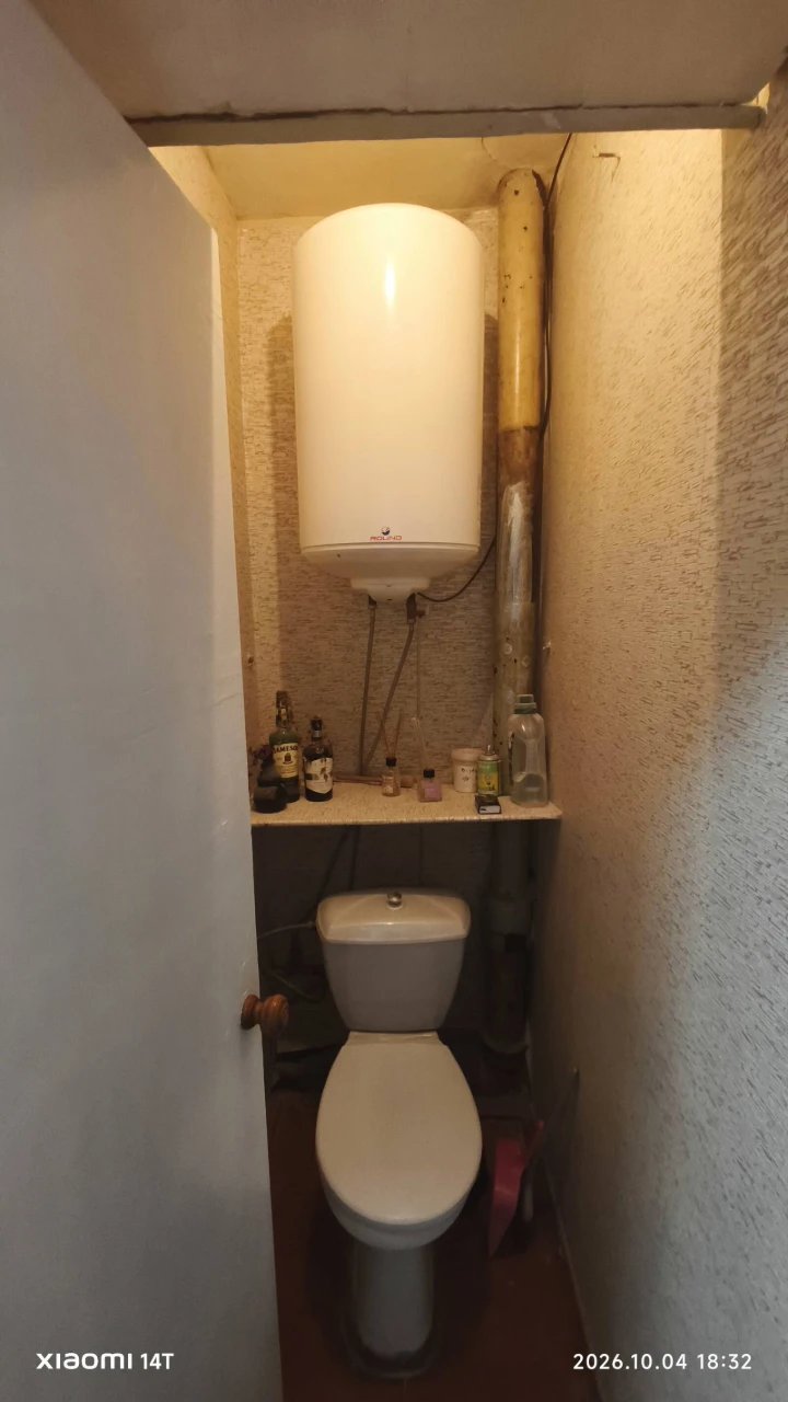 No commission! Cozy 2-room apartment (gas, electricity on one line with hospital)