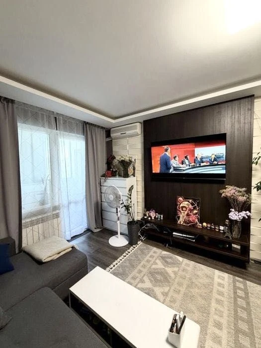 For Sale 2 Bedroom Apartment, Owner Sale, Panasa Street, Pechersk, Kyiv