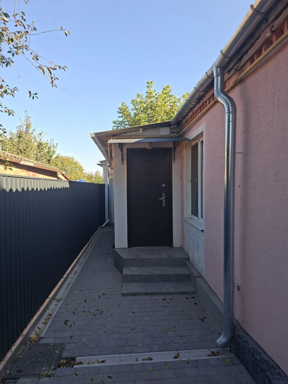 Продаж частини будинку з ремонтом у Вінниці.