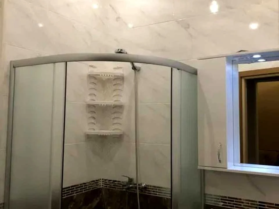 Квартира. Полтава, Сінна вулиця