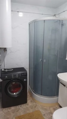 Продам 3-кімнатну квартиру (56 м²) в Києві, Солом'янський район