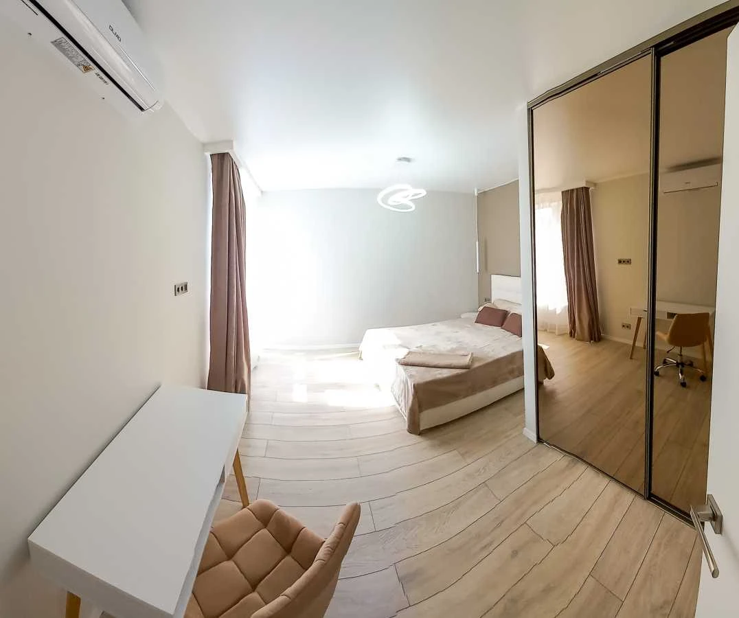 Rent one-room apartment (45 sq m) in Kyiv, Solomyansky district