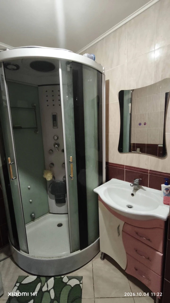 Оренда затишної 2к квартири біля метро Оболонь — БЕЗ КОМІСІЇ